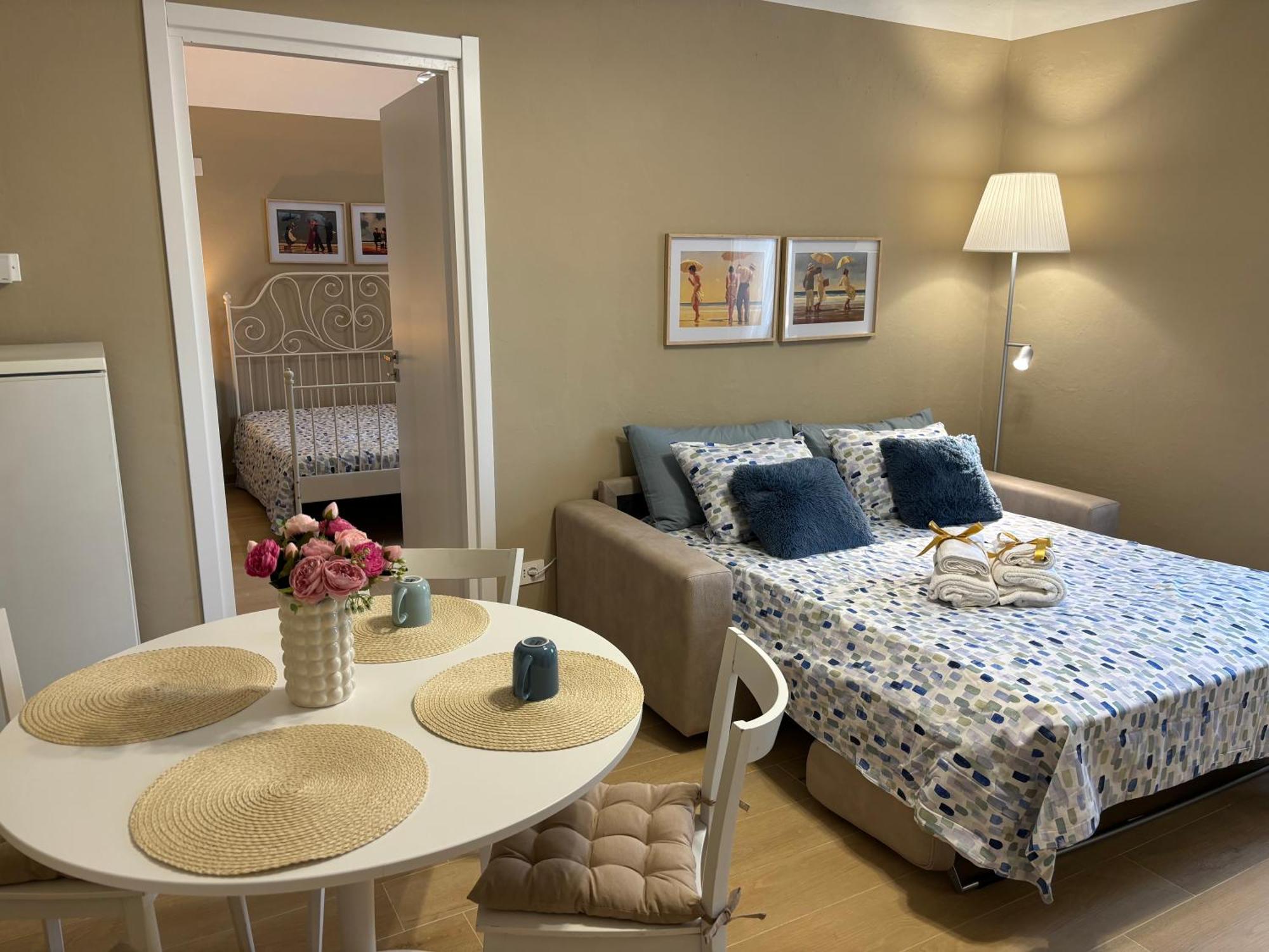 Casa Vacanze La Donna Di Cuori โวลแตร์รา ภายนอก รูปภาพ
